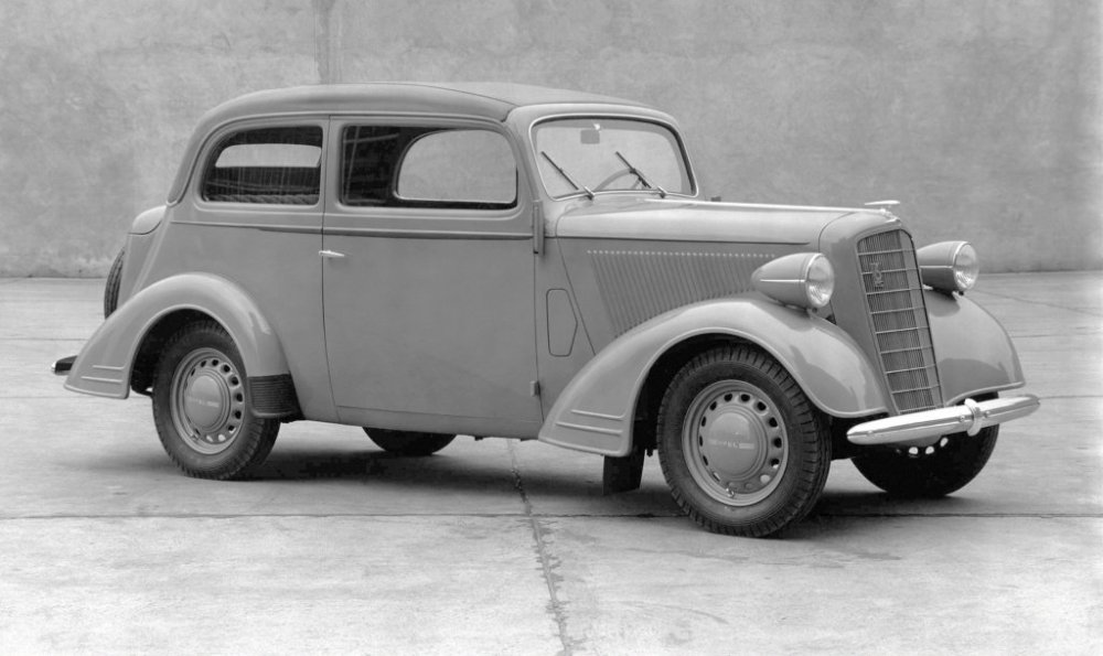opel_6_2.0_liter_limousine_2_turen.jpg